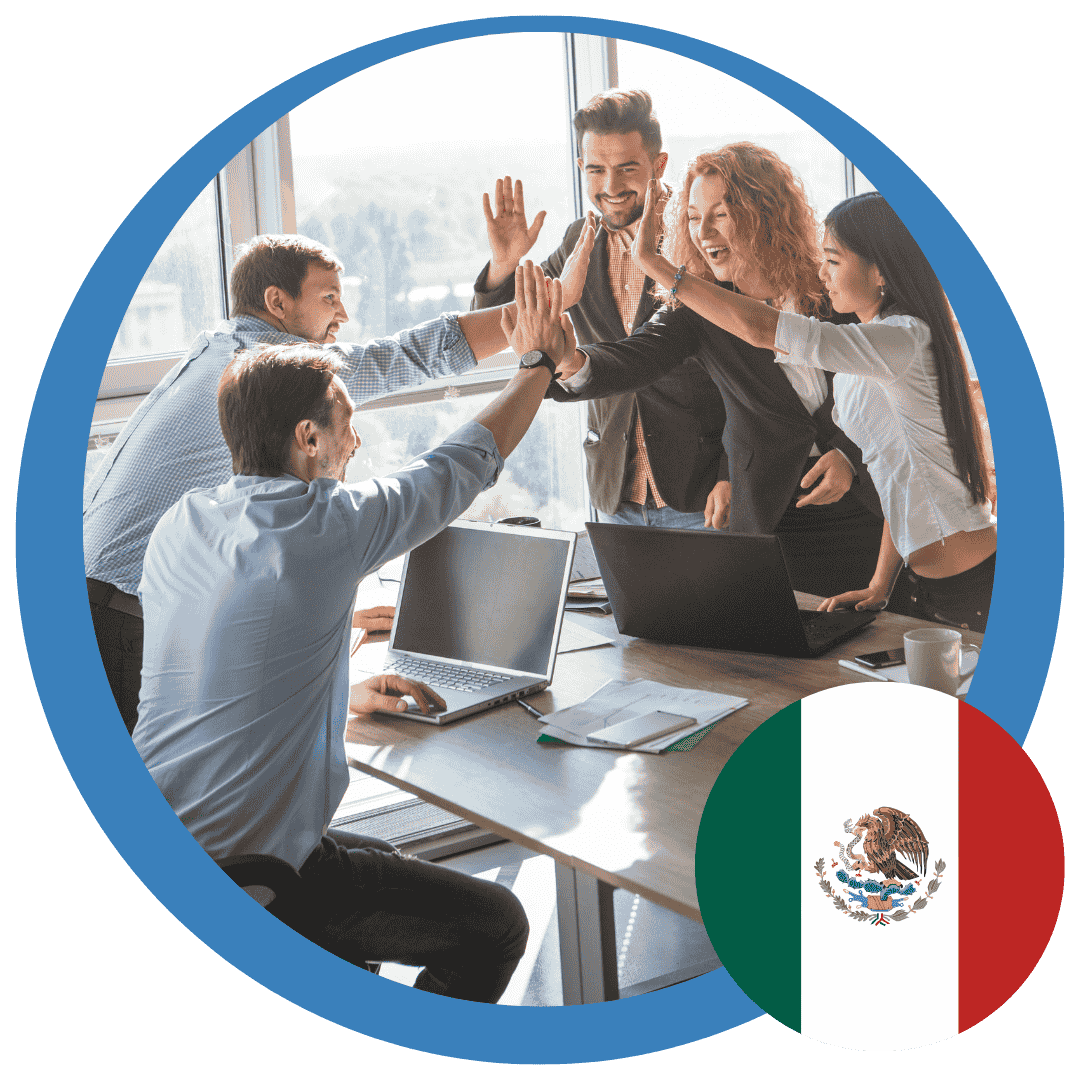 Equipo de trabajo comunicandose en un mismo lugar